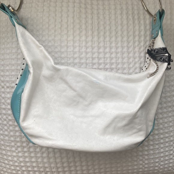 Flora Bella Purse - Picture 3 of 5